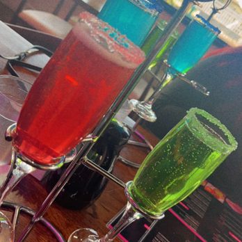 Madres Brunch - Mimosa flight - Breakfast & Brunch Near Me - Bellflower, California