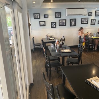 Sweet E's Cafe - Cafes Near Me - Honolulu, Hawaii Sweet E's Cafe - Cafes Near Me - Honolulu, Hawaii
