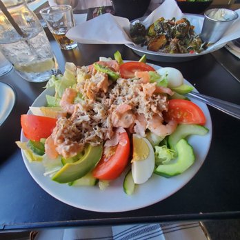 Hotel Sutter Restaurant - Shrimp and crab Louie salad - New American Near Me - Sutter Creek, California