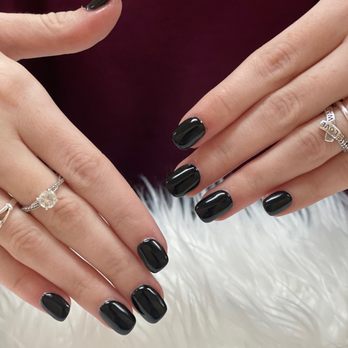 Kim's Nail's - Nail Salons Near Me - Huntersville, North Carolina