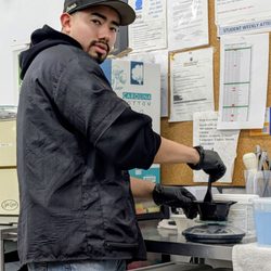 CR'U Institute - Pedro mixing toner