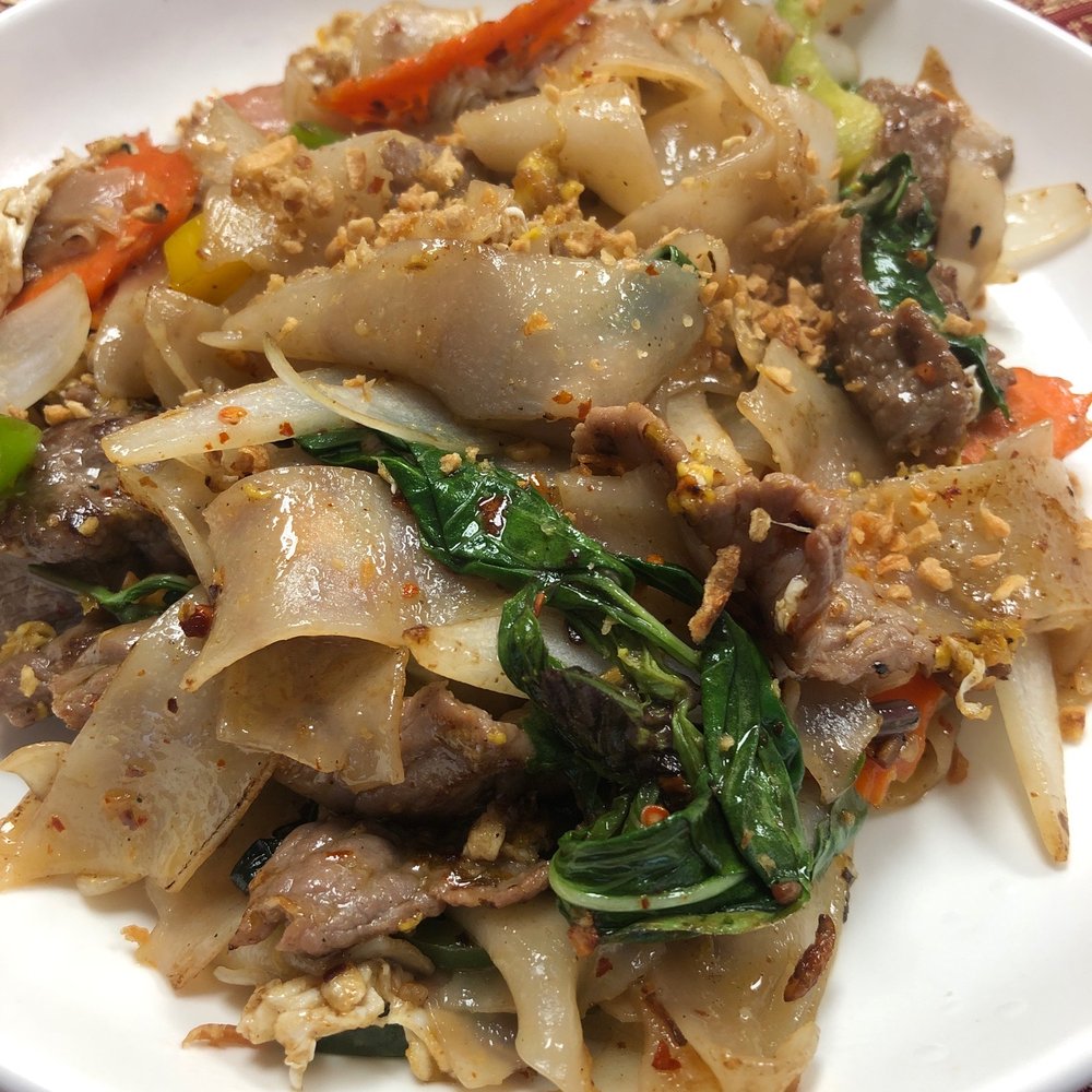 Ahan Lao - Drunken noodle - Laotian Near Me - Chula Vista, California Ahan Lao - Drunken noodle - Laotian Near Me - Chula Vista, California