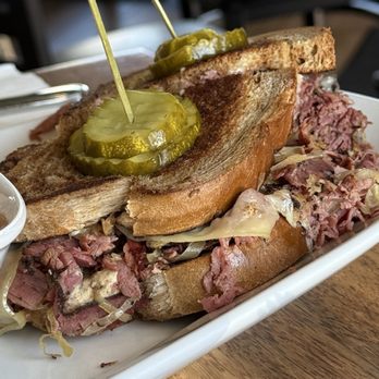 Corner Tavern & Grill - Delicious - Pizza Near Me - Folsom, California Corner Tavern & Grill - Delicious - Pizza Near Me - Folsom, California