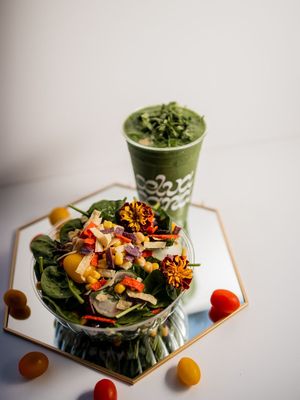 Selva Sana Acai, Juice & Salad Bar by null