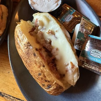 Showdowns Restaurant - Baked potato - Music Venues Near Me - Tropic, Utah