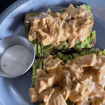Cai's Cafe - Buffalo chicken avo mash - Coffee & Tea Near Me - Metuchen, New Jersey