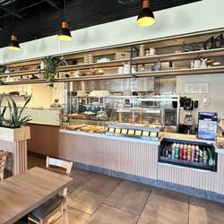 El Balcon de las Americas - Look at the presentation of their front area
