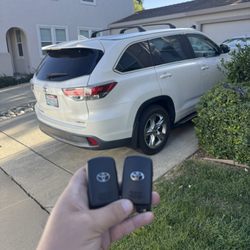 Swift Locksmith - 2015 highlander 2 new oem keys !!