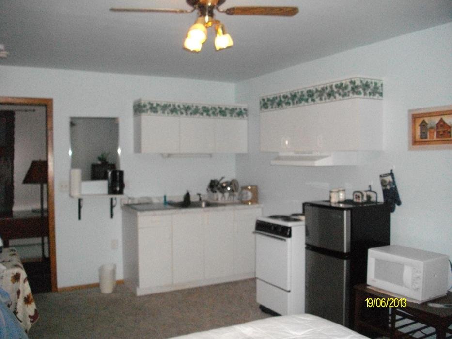 LAKE NEBAGAMON VILLAGE INN MOTEL AND RESTAURANT 11732 E County Rd B