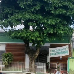 Pratus - Comida  Vegetariana - Frente do estabelecimento