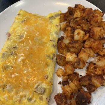 The Poked Yolk - Three Little Pigs Omelet - Breakfast & Brunch Near Me - West Seneca, New York The Poked Yolk - Three Little Pigs Omelet - Breakfast & Brunch Near Me - West Seneca, New York