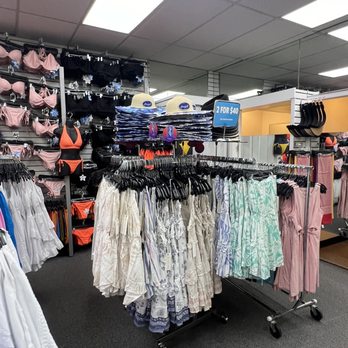 Breeza Beachwear - Swimwear Near Me - Deerfield Beach, Florida