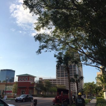 Er Tree services - Working for the city - Tree Services Near Me Er Tree services - Working for the city - Tree Services Near Me