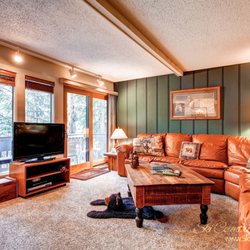 Tannenbaum by the River - Tannenbaum By The River unit 204 .. Book Online : https://goo.gl/FxtXfy