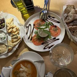 Serena's Wine Bar - Sampler, burrata and meatballs