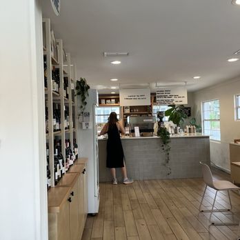 Foam Coffee - Inside - Coffee & Tea Near Me - Gulf Shores, Alabama