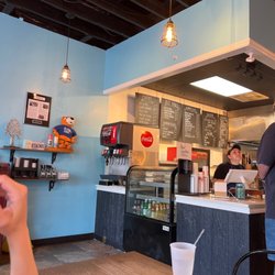 Happy Greek Cafe - A great place for Hummus and Beef and Lamb Gyro Bowl and a piece of baklava.