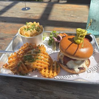 Brody's Restaurant - TRI-TIP PULLED PORK SANDWICH - Barbeque Near Me - Sacramento, California Brody's Restaurant - TRI-TIP PULLED PORK SANDWICH - Barbeque Near Me - Sacramento, California