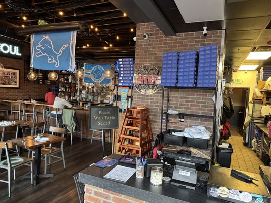 Blue Pan Pizza by null