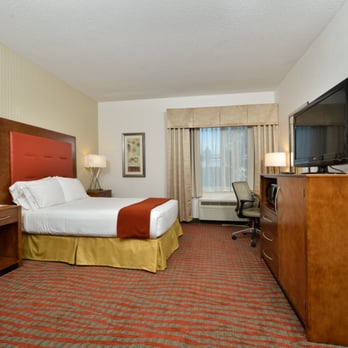 Holiday Inn Express - All guest rooms include a microwave and refrigerator - Venues & Event Spaces Near Me - Milford, Massachusetts