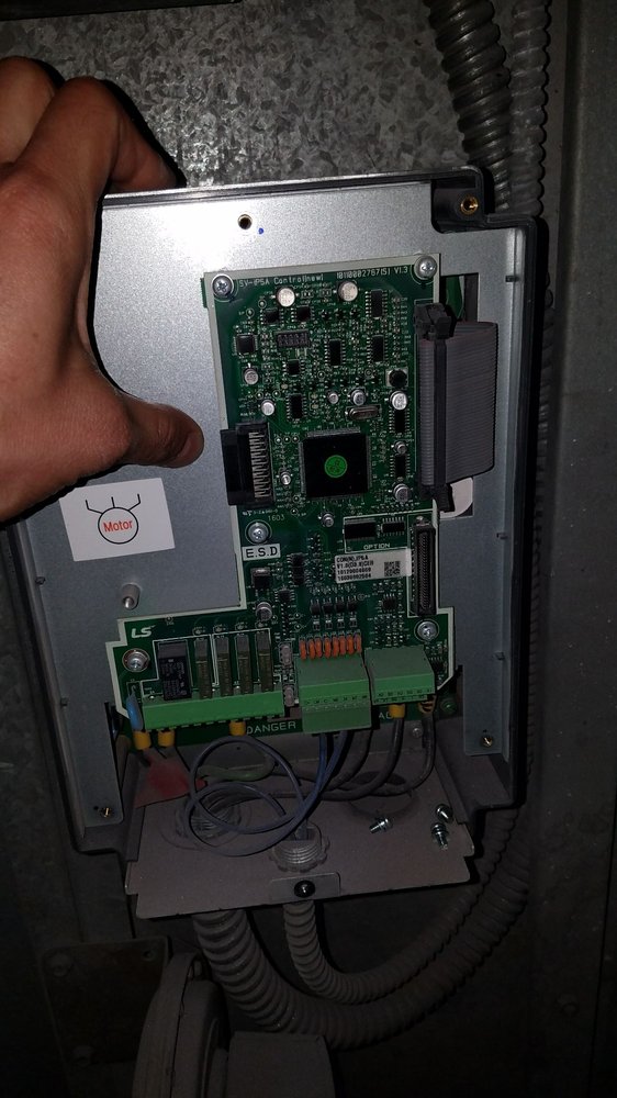 MR VACUUM STORES 27 Photos & 18 Reviews Appliances & Repair 8705