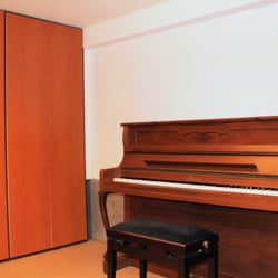 Schule für Musik, Gesang und darstellende Künste Dominik Heinz