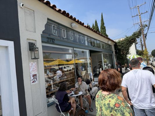 Gusto Bread by null Gusto Bread by null