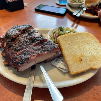 Bobbyd's Merchant St Bbq - Ribs dinner! Worthy of the award winning STL style hype! Four bones was plenty for lunch - Barbeque Near Me - Emporia, Kansas Bobbyd's Merchant St Bbq - Ribs dinner! Worthy of the award winning STL style hype! Four bones was plenty for lunch - Barbeque Near Me - Emporia, Kansas