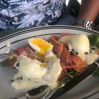 Java & Jam - Smoked Salmon Benedict Breakfast - Breakfast & Brunch Near Me - Fort Lauderdale, Florida