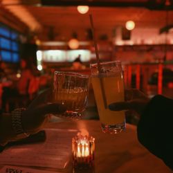 Only You Lounge - Old-fashioned and Saturn