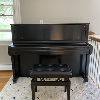 Speedy Moving Company - The piano is well present after moving - Movers Near Me - Brighton, Massachusetts