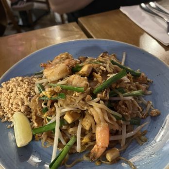 Koh Lipe - Pad Thai shrimp - Thai Near Me - Scarborough, Ontario Koh Lipe - Pad Thai shrimp - Thai Near Me - Scarborough, Ontario