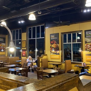 Zaxbys - Dining room on the right side - Chicken Wings Near Me - Laurinburg, North Carolina Zaxbys - Dining room on the right side - Chicken Wings Near Me - Laurinburg, North Carolina