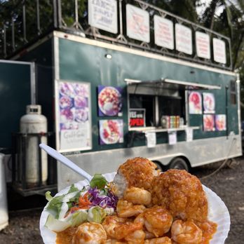 Zane's Simply Shrimp - Spicy Garlic Shrimp with Rice - Food Trucks Near Me - Haleiwa, Hawaii