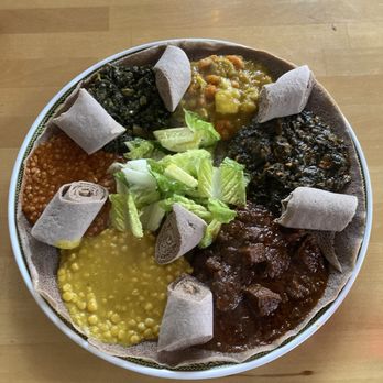 Shewhat - Meat and veggie combo - Ethiopian Near Me - Oakland, California Shewhat - Meat and veggie combo - Ethiopian Near Me - Oakland, California