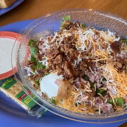 Averys Kitchen - Chef salad minus onions