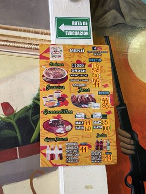 Menu photo 1 Tacos Río birria de res Tijuana, BCN