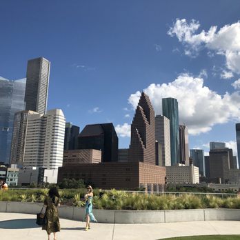 Skylawn Rooftop at POST HTX - Lounges Near Me - Houston, Texas Skylawn Rooftop at POST HTX - Lounges Near Me - Houston, Texas