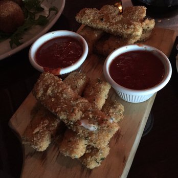 IL Faro Restaurant & Bar - Mozzarella sticks! These didn't last long enough to be pictured in my last review. Somehow had the restraint to take a picture first. - Italian Near Me - Menands, New York IL Faro Restaurant & Bar - Mozzarella sticks! These didn't last long enough to be pictured in my last review. Somehow had the restraint to take a picture first. - Italian Near Me - Menands, New York