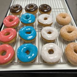 Donut World - Icing Donuts