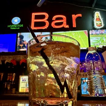 Dukes - Bars Near Me - Humble, Texas