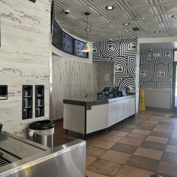 Taco Bell - Sparkling - Fast Food Near Me - Truckee, California