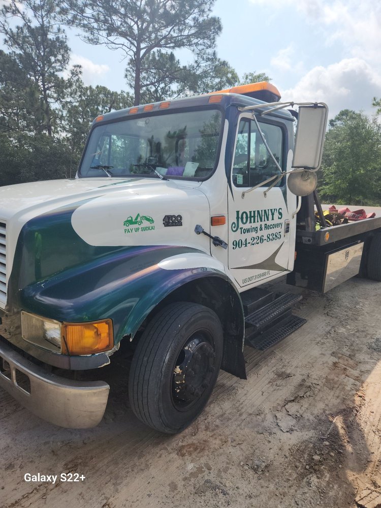 JOHNNY’S AUTO TOWING & RECOVERY Updated September 2024 22 Photos Middleburg, Florida