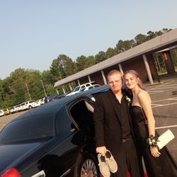 Riding With Trevor - Polished prom couple, enjoy my cheap limo service