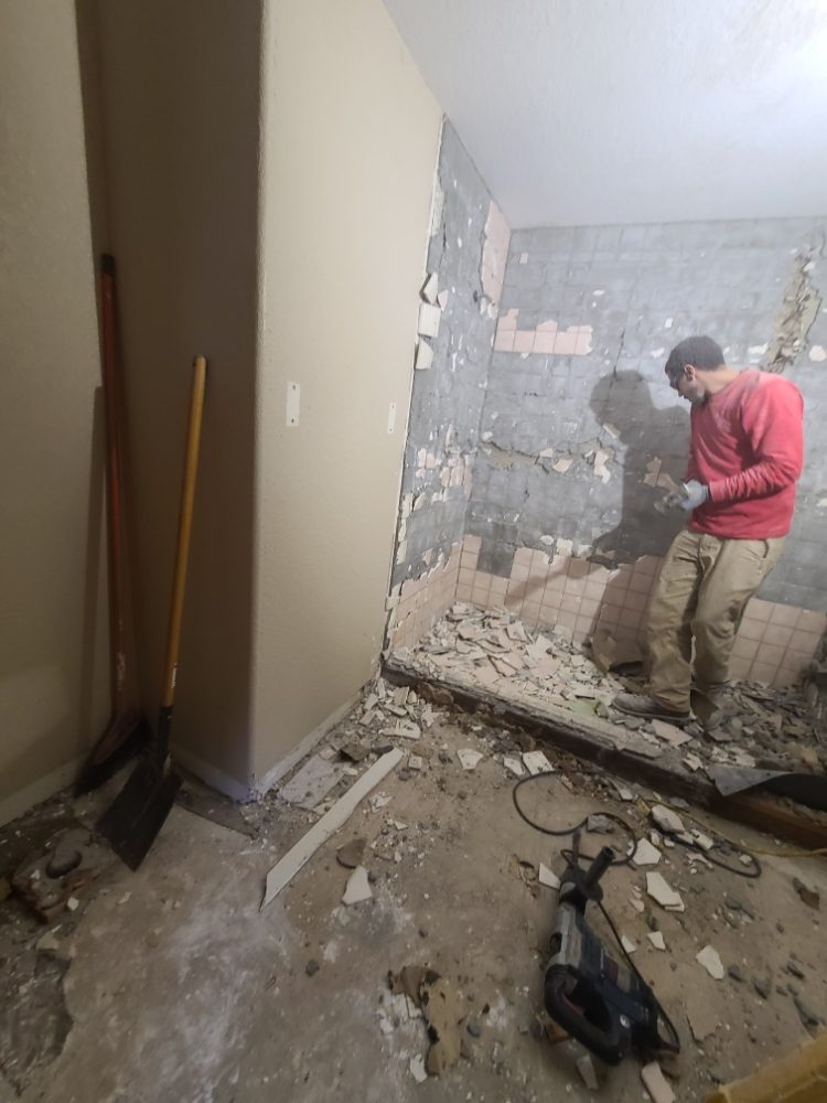 Slide of Saunders Construction