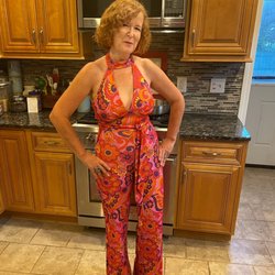 Modern Millie - 60's concert attire (unique vintage)