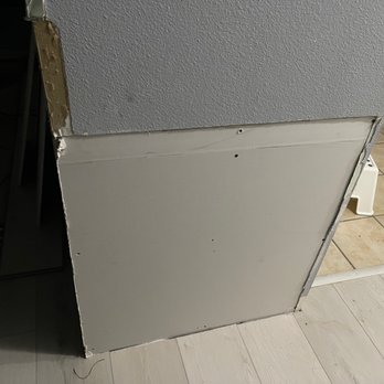 Texas Elite Flooring - Drywall repair by Texas Elite Flooring: Example 1 - Flooring Near Me - Dripping Springs, Texas Texas Elite Flooring - Drywall repair by Texas Elite Flooring: Example 1 - Flooring Near Me - Dripping Springs, Texas