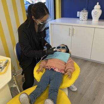 Tiny Tooth Co. - Pediatric Dentists Near Me - Costa Mesa, California