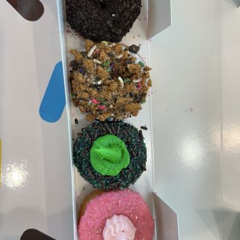 Niky’s - Donuts Near Me - Tomball, Texas