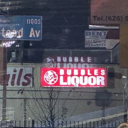 Bubbles Liquor
